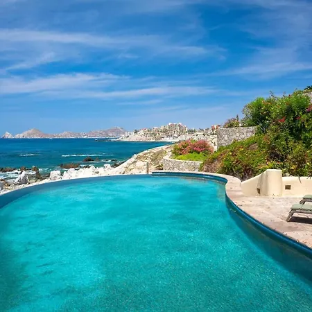 Villa Punta Serena